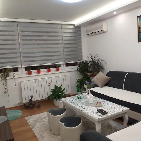 Apartment Trosoban Sarajevo, Ilidza Centar *