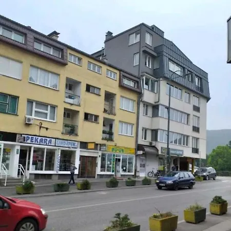 Trosoban Sarajevo, Ilidza Centar Apartment *